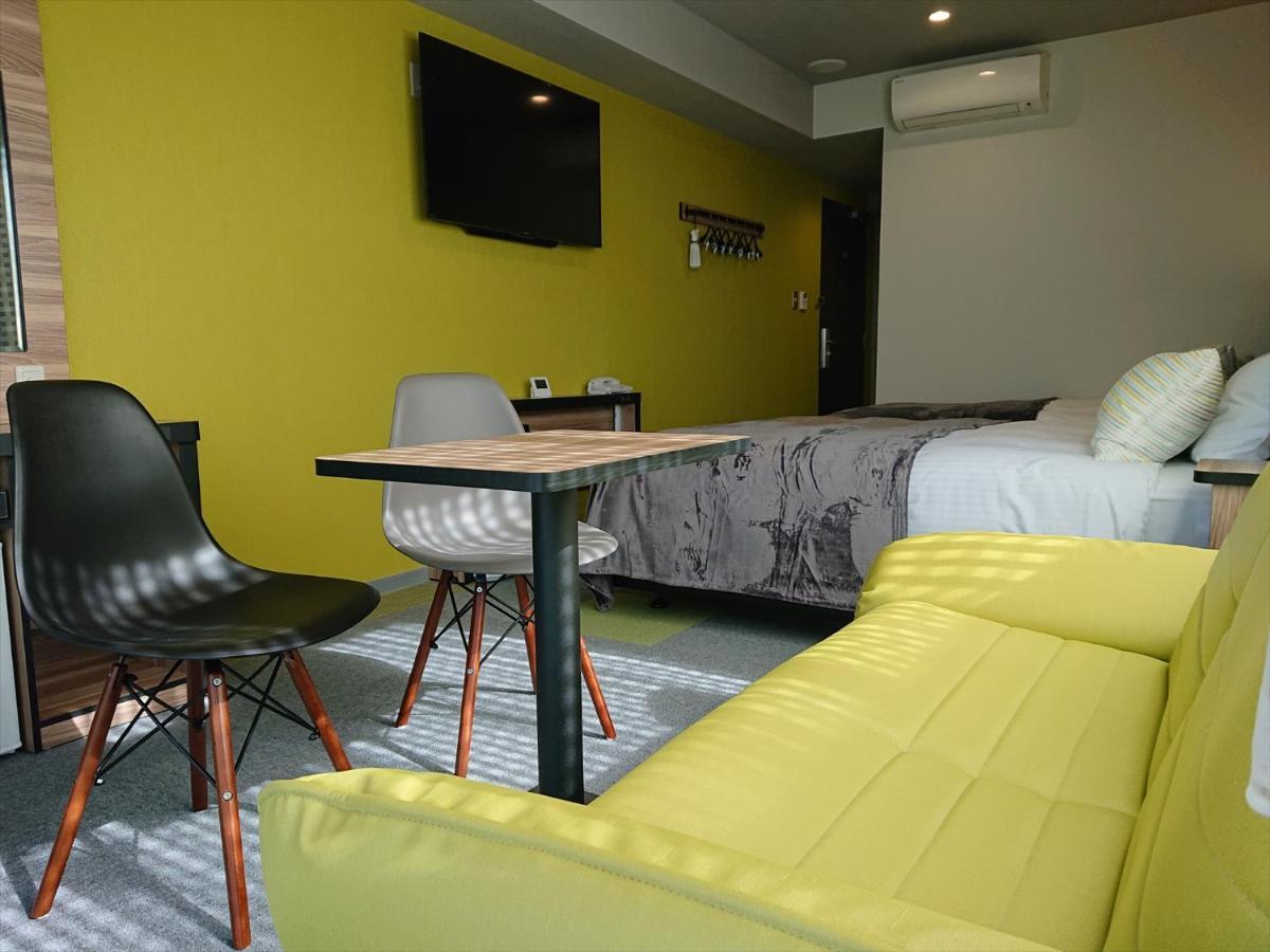 กรีนริช โฮเทล โอกินาวานาโงะ น้ำพุร้อนประดิษฐ์ ฟูตามาตะ ยูโนฮานะ Hotel ภายนอก รูปภาพ